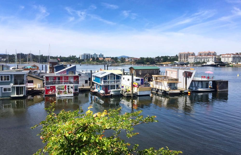 canada-floating-houses-GettyImages-1212137350